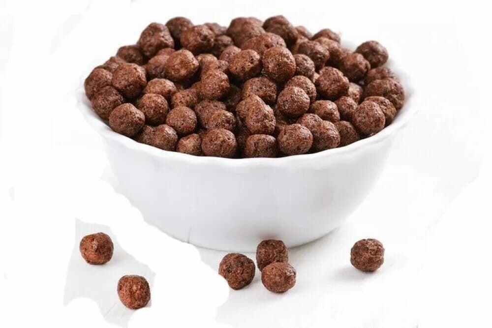 Хлопья шарики шоколадные.