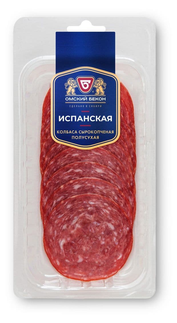 Колбаса сырокопченая «Омский Бекон» Испанская из свинины с добавлением черного перца и кардамона полусухая нарезка